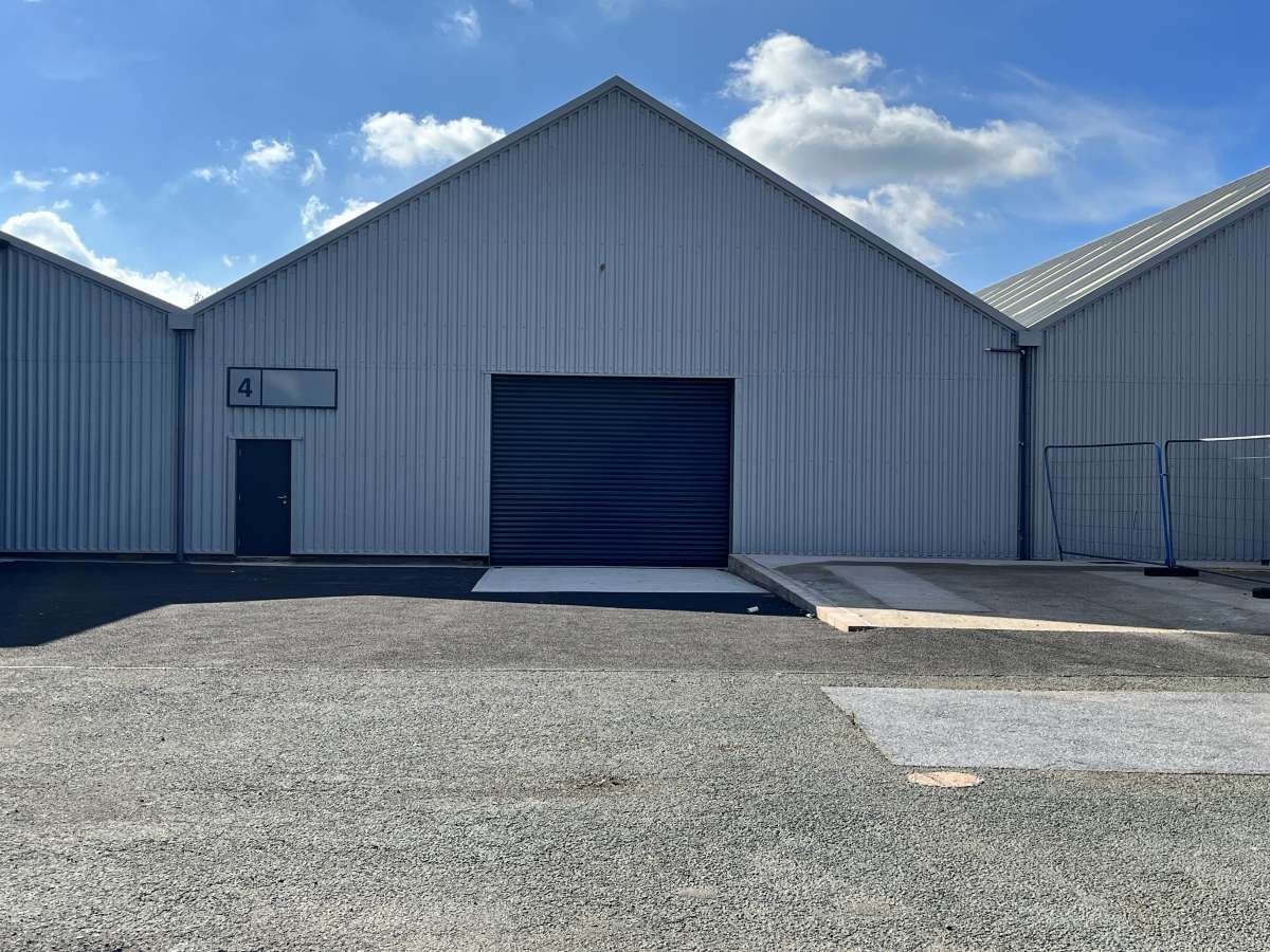 Industrial Unit in Exeter - photo 2