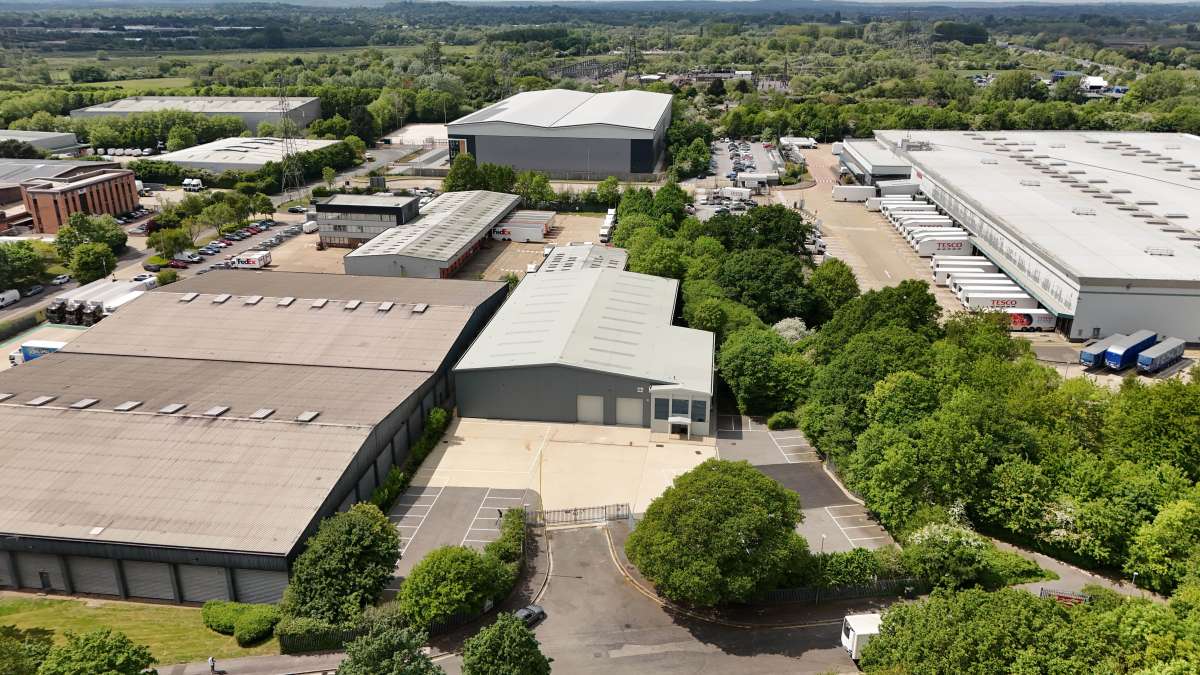 Industrial Unit in Southampton - photo 4