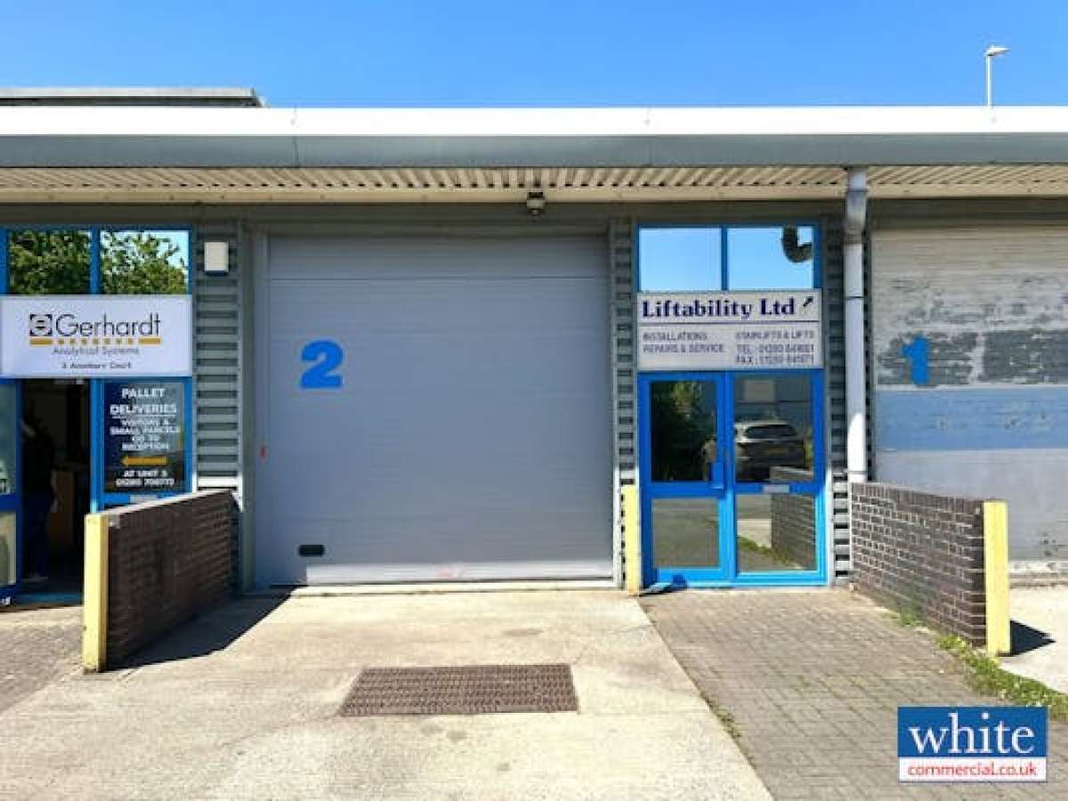 Industrial Unit in Brackley - photo 2