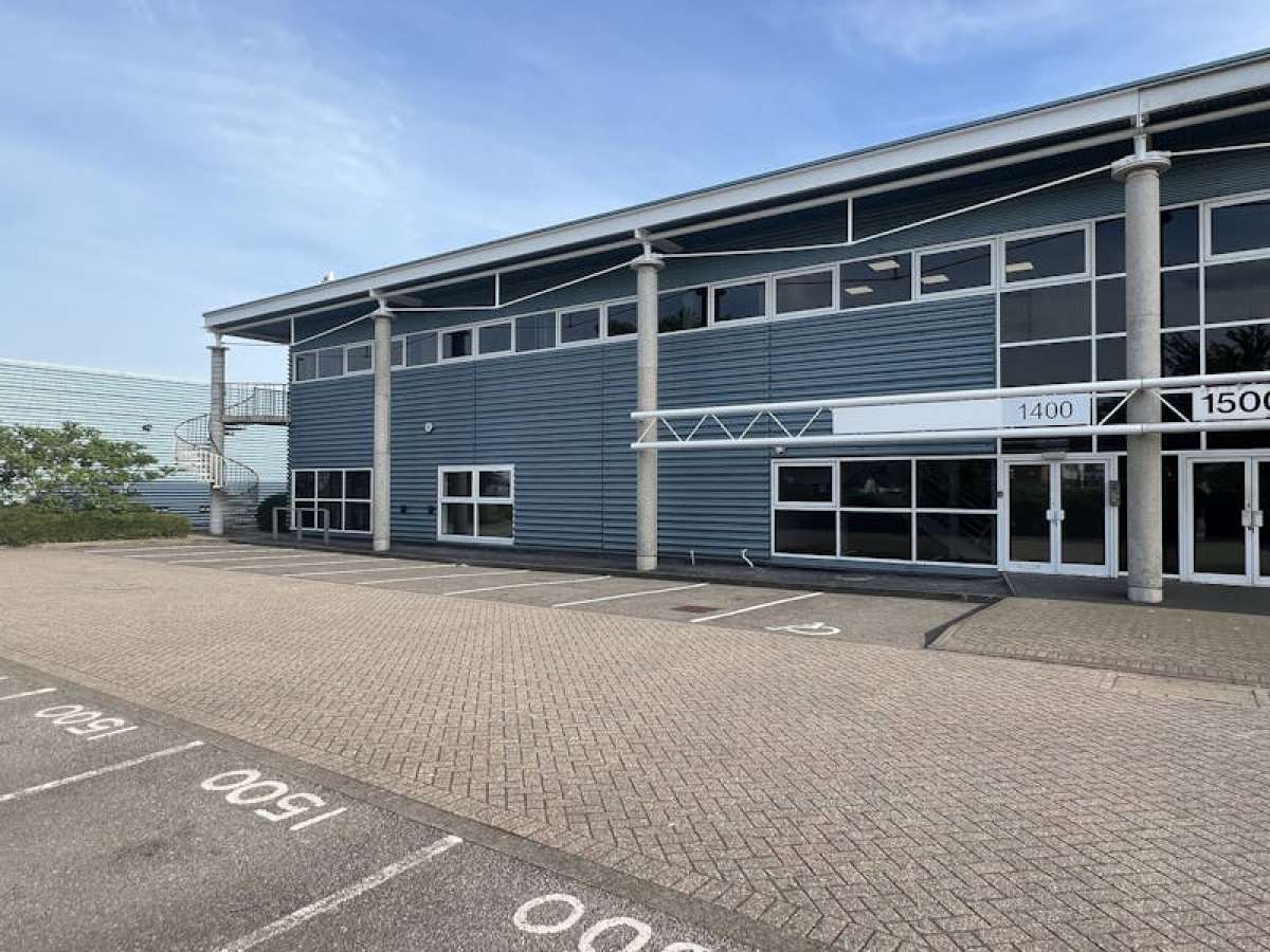 Industrial Unit in Portsmouth - photo 4