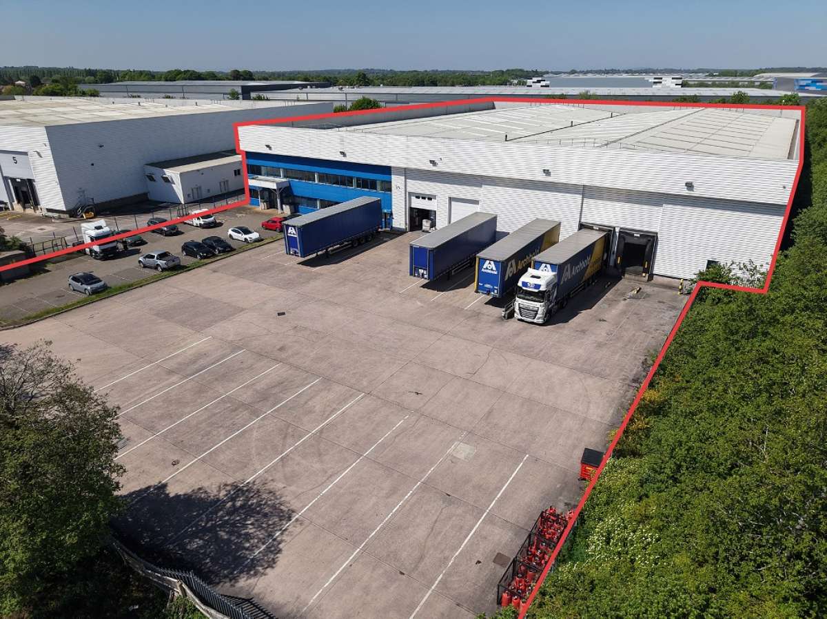 Industrial Unit in Wolverhampton - photo 3