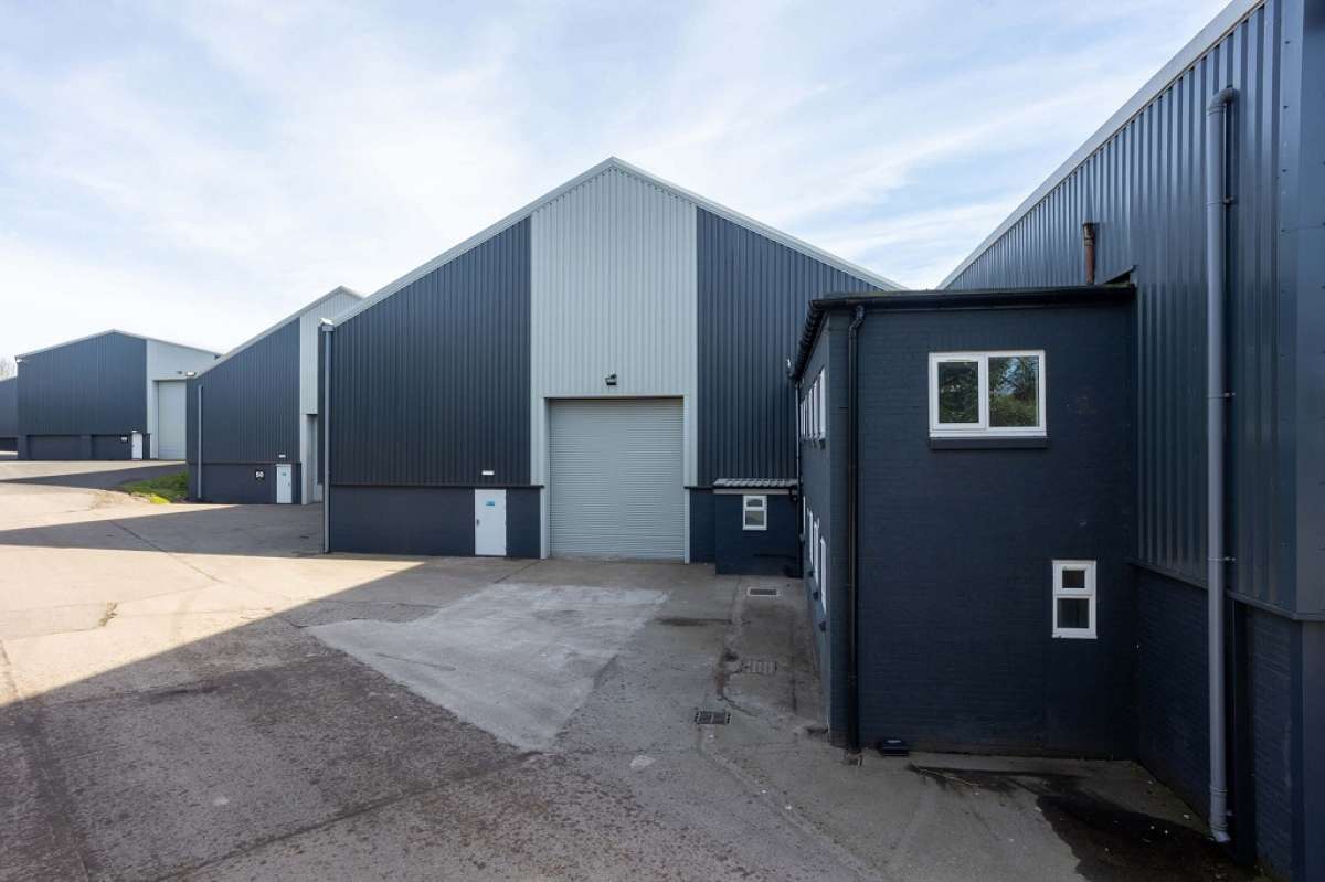 Industrial Unit in Bilston - photo 3