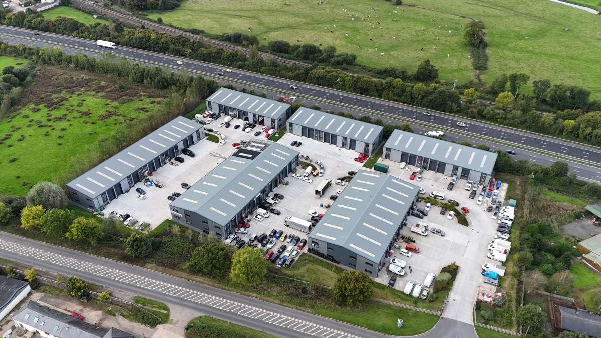 Industrial Unit in Cullompton - photo 3