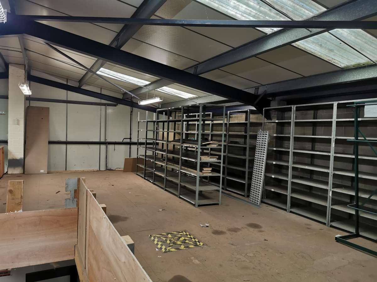 Industrial Unit in Great Yarmouth - photo 3