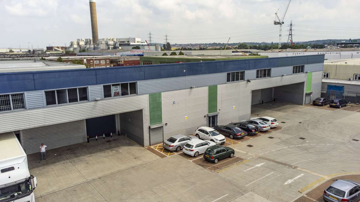 Industrial Unit in Edmonton - photo 3