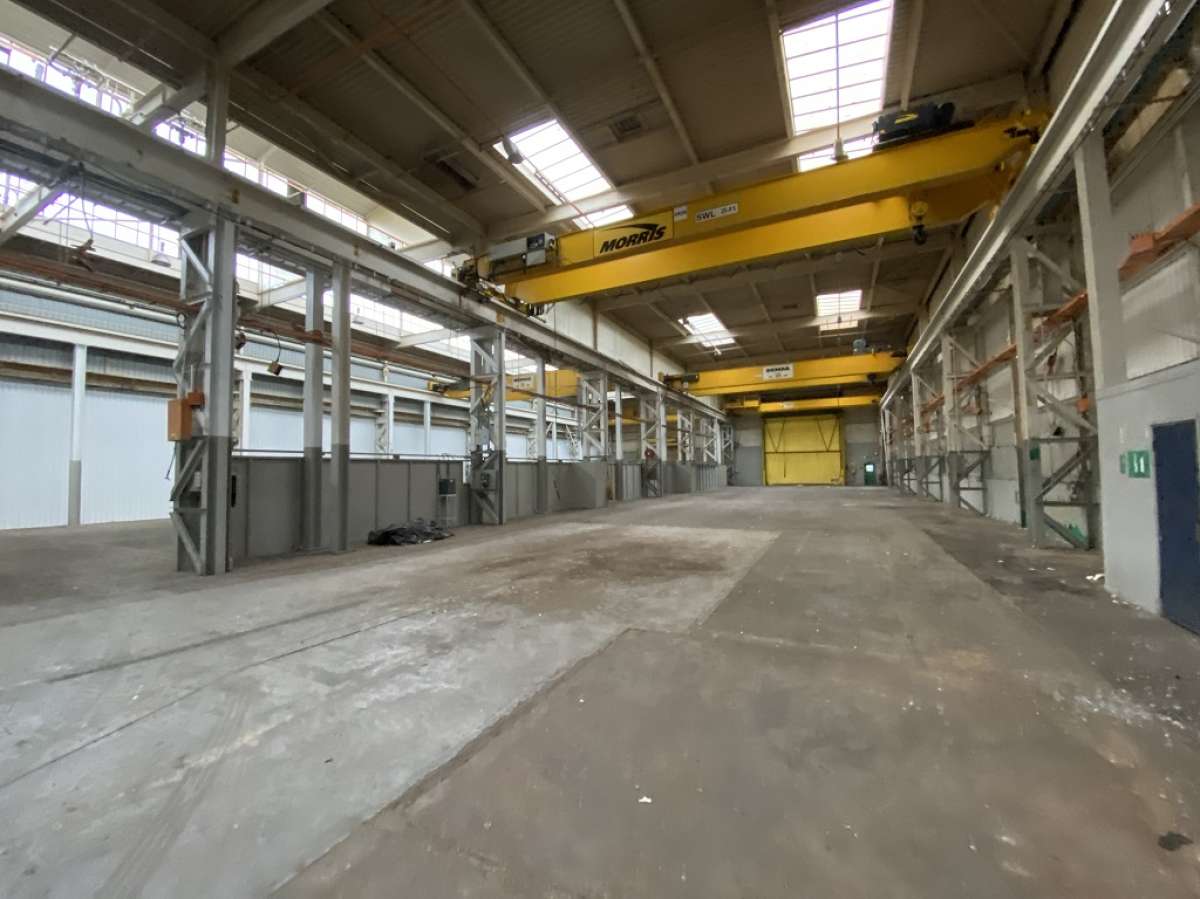 Industrial Unit in Worcester - photo 3