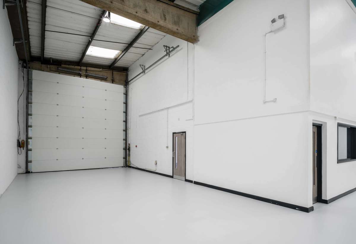 Industrial Unit in Walthamstow - photo 4