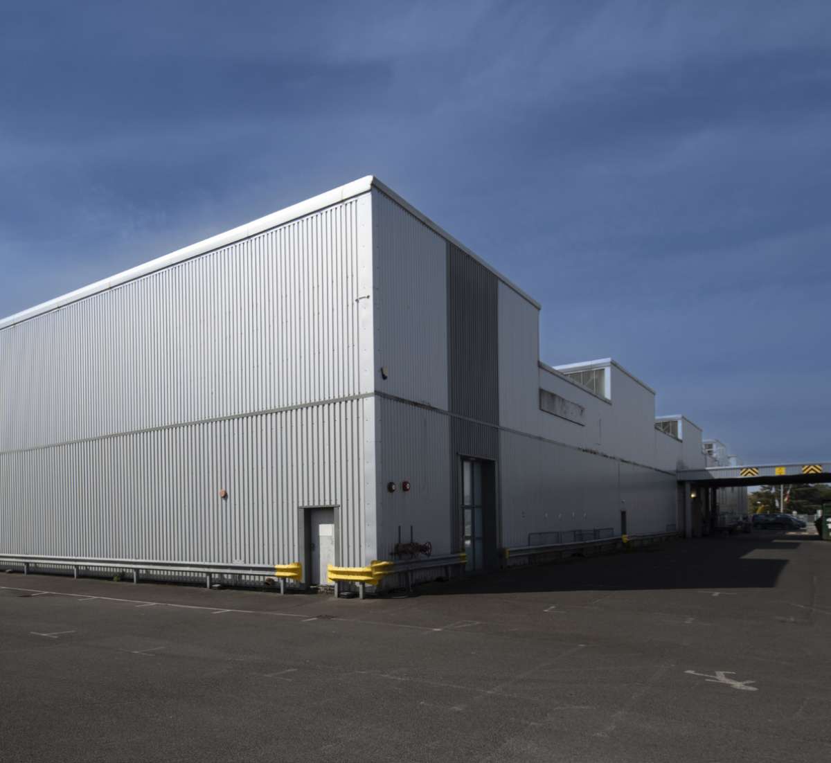 Industrial Unit in Havant - photo 4