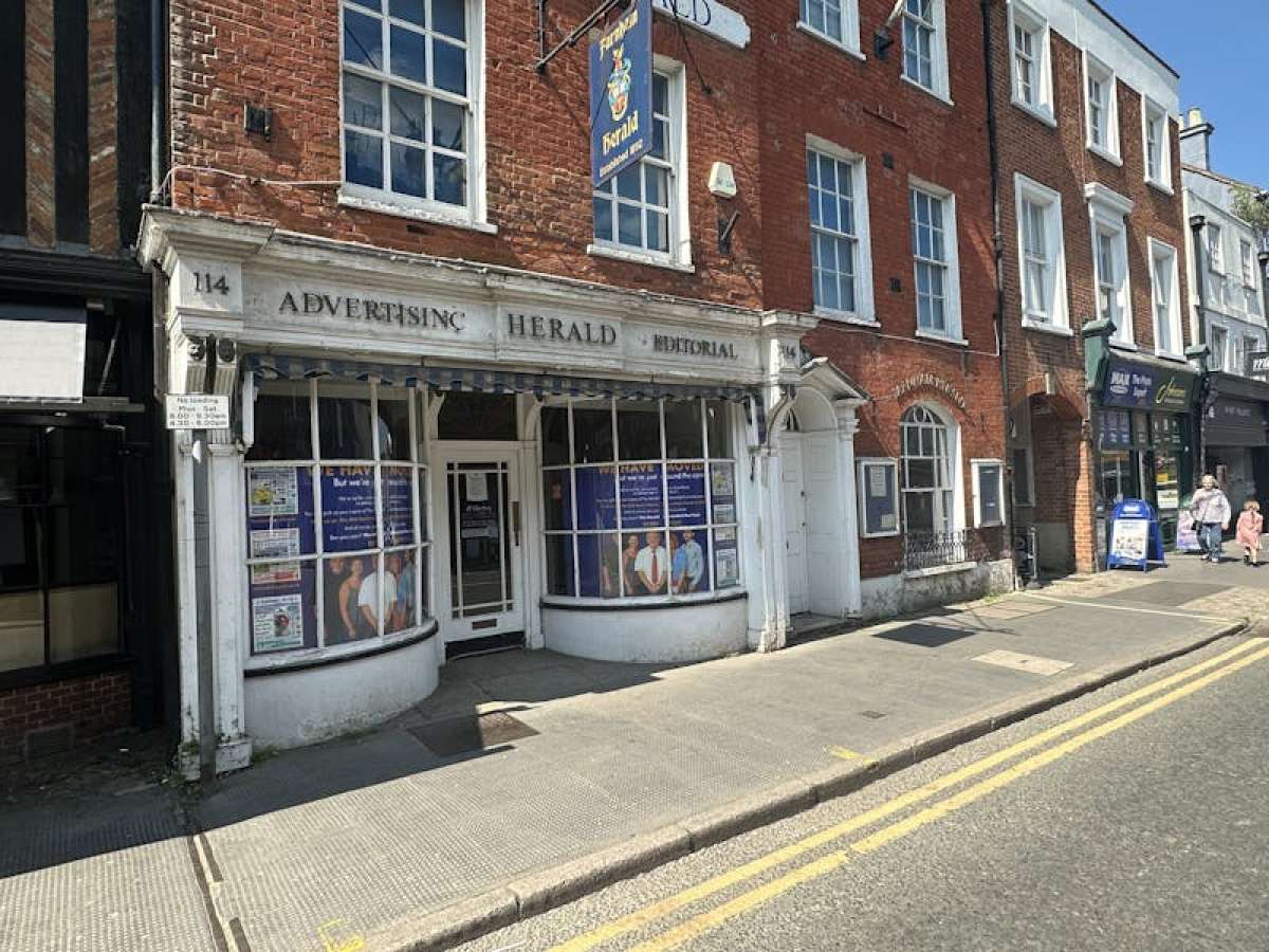 Office in Farnham, Surrey - photo 2