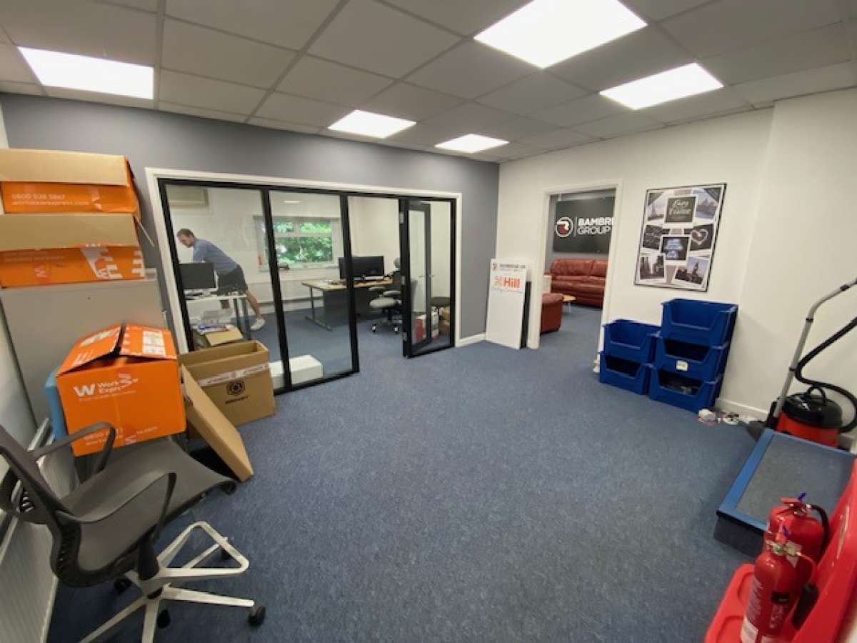 Industrial Unit in St Ives (Cambs) - photo 4