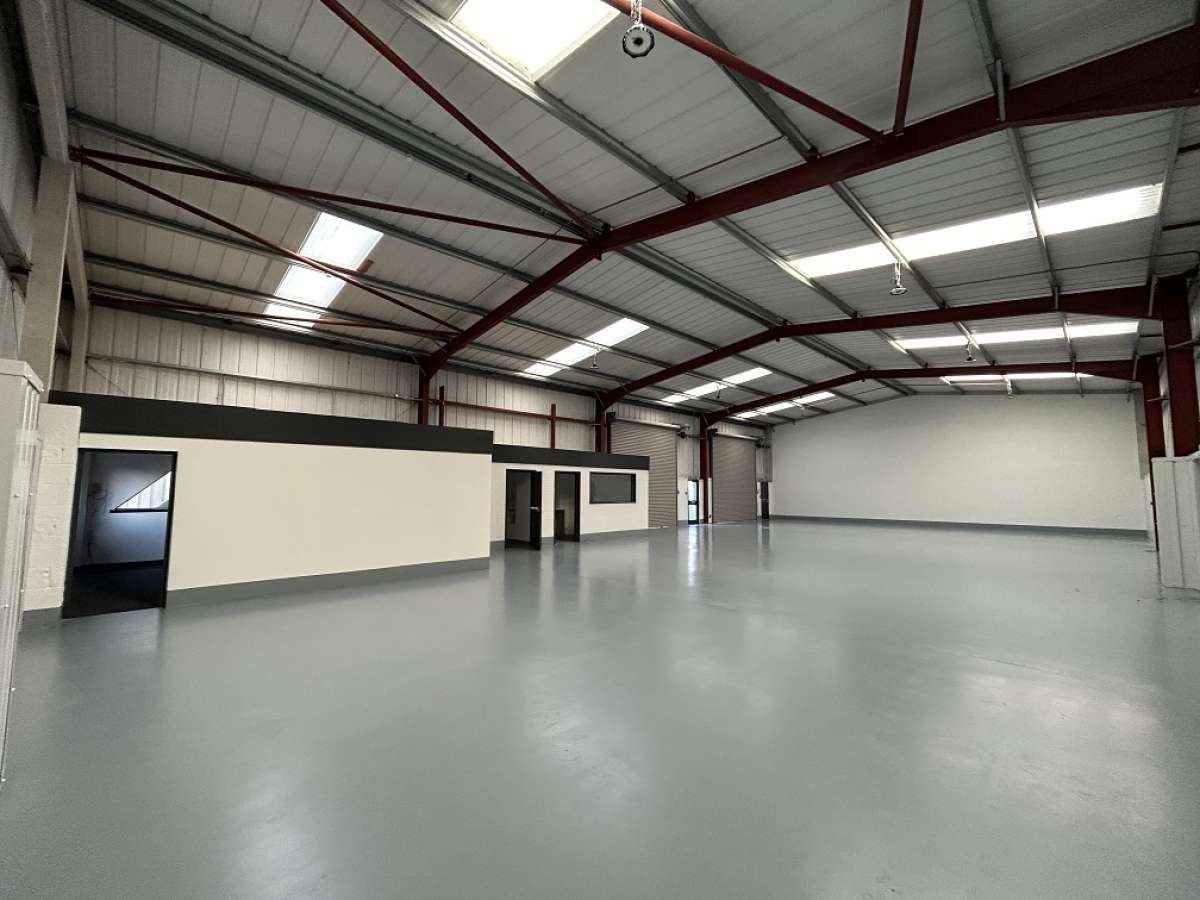 Industrial Unit in Derby - photo 2
