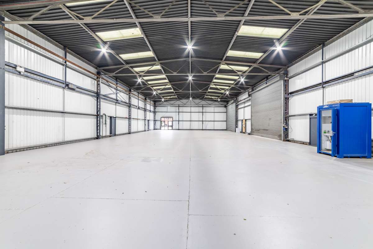 Industrial Unit in Grantham - photo 2