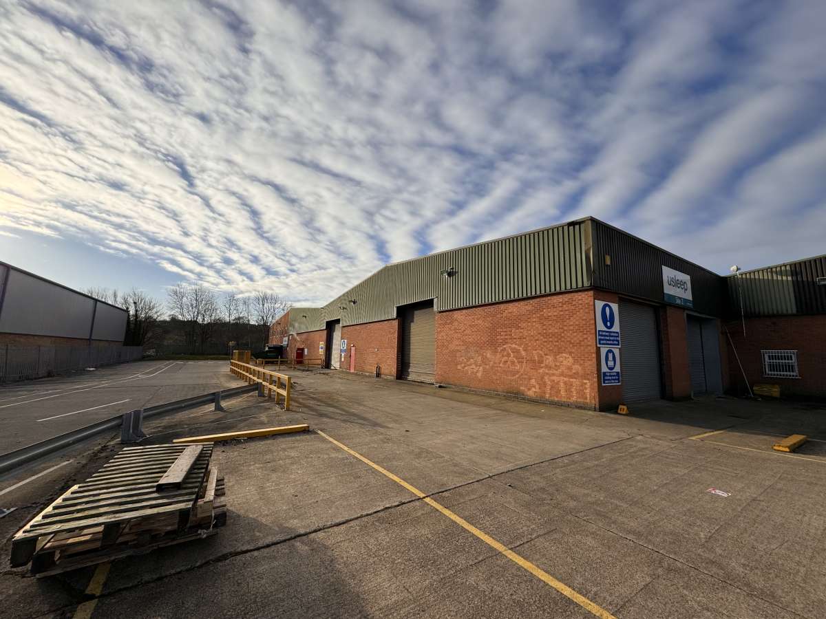 Industrial Unit in Derby - photo 2