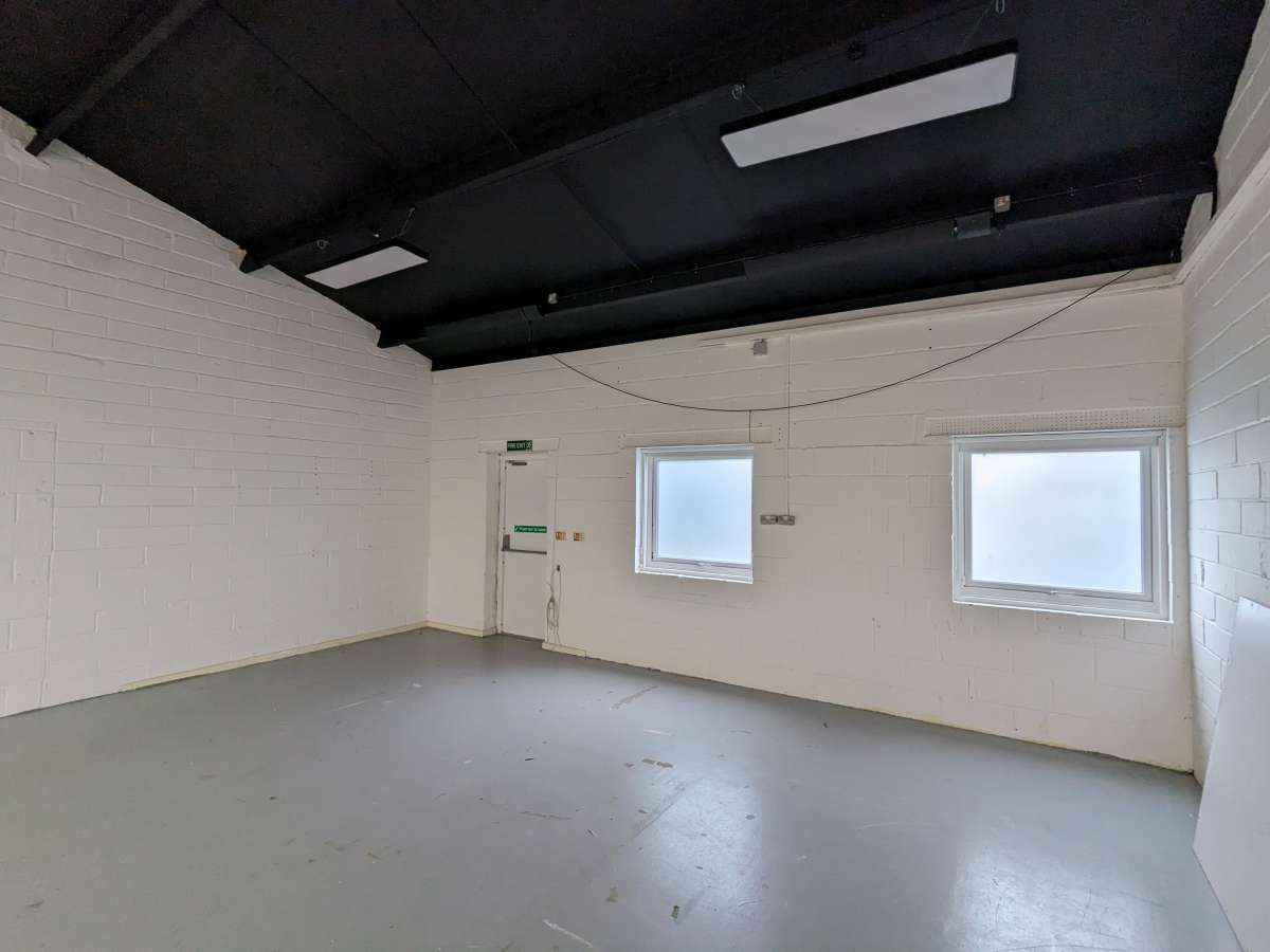Industrial Unit in Norwich - photo 4