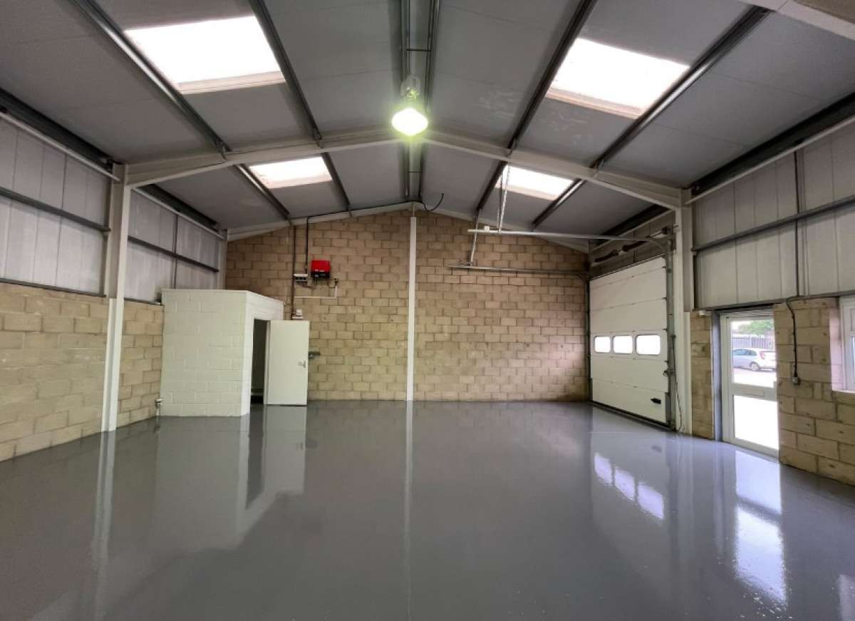 Industrial Unit in Shoreham - photo 2