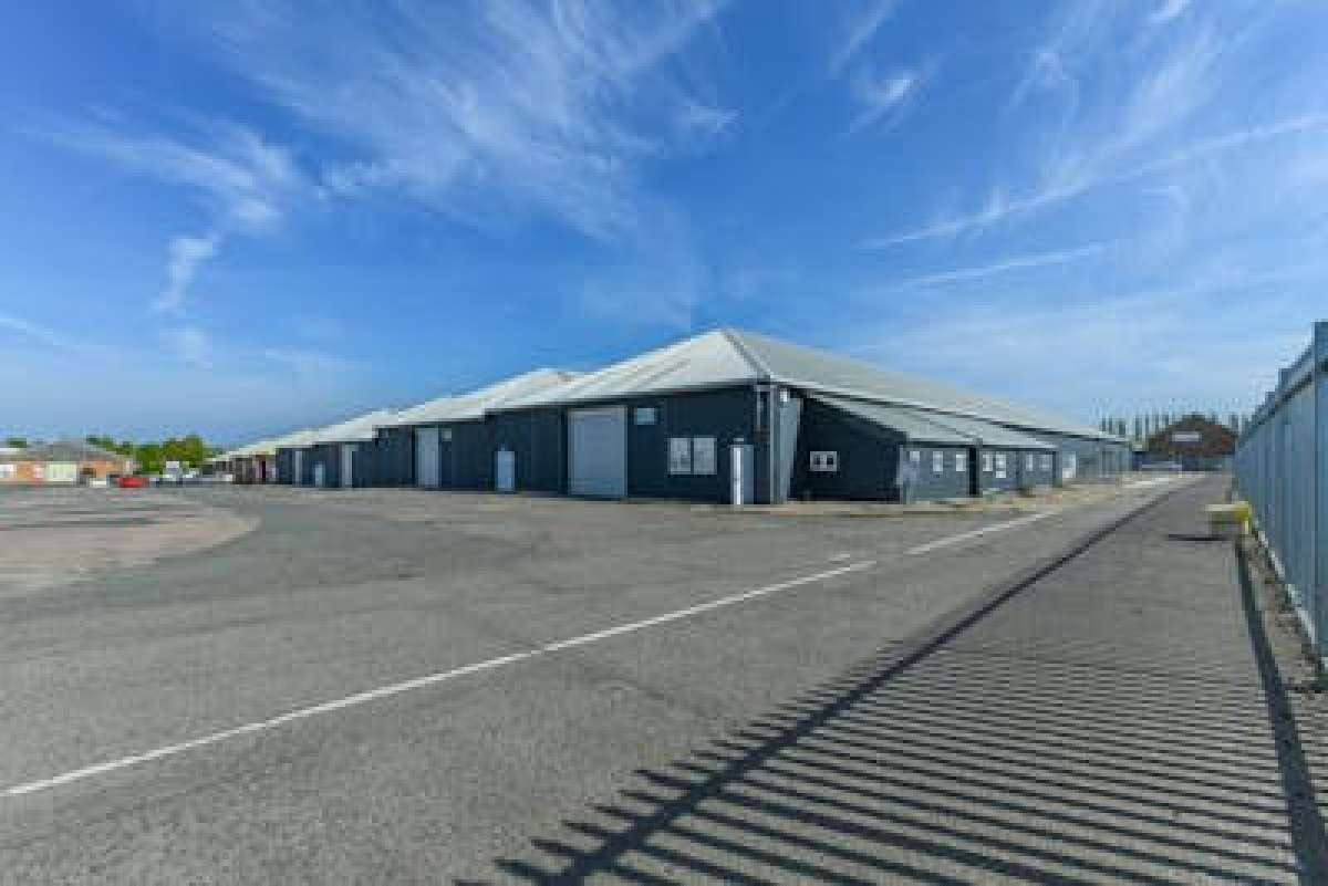 Industrial Unit in Melton Mowbray - photo 2