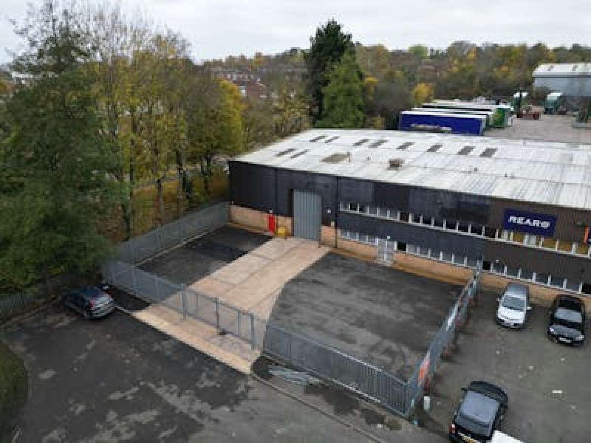 Industrial Unit in Northampton - photo 2