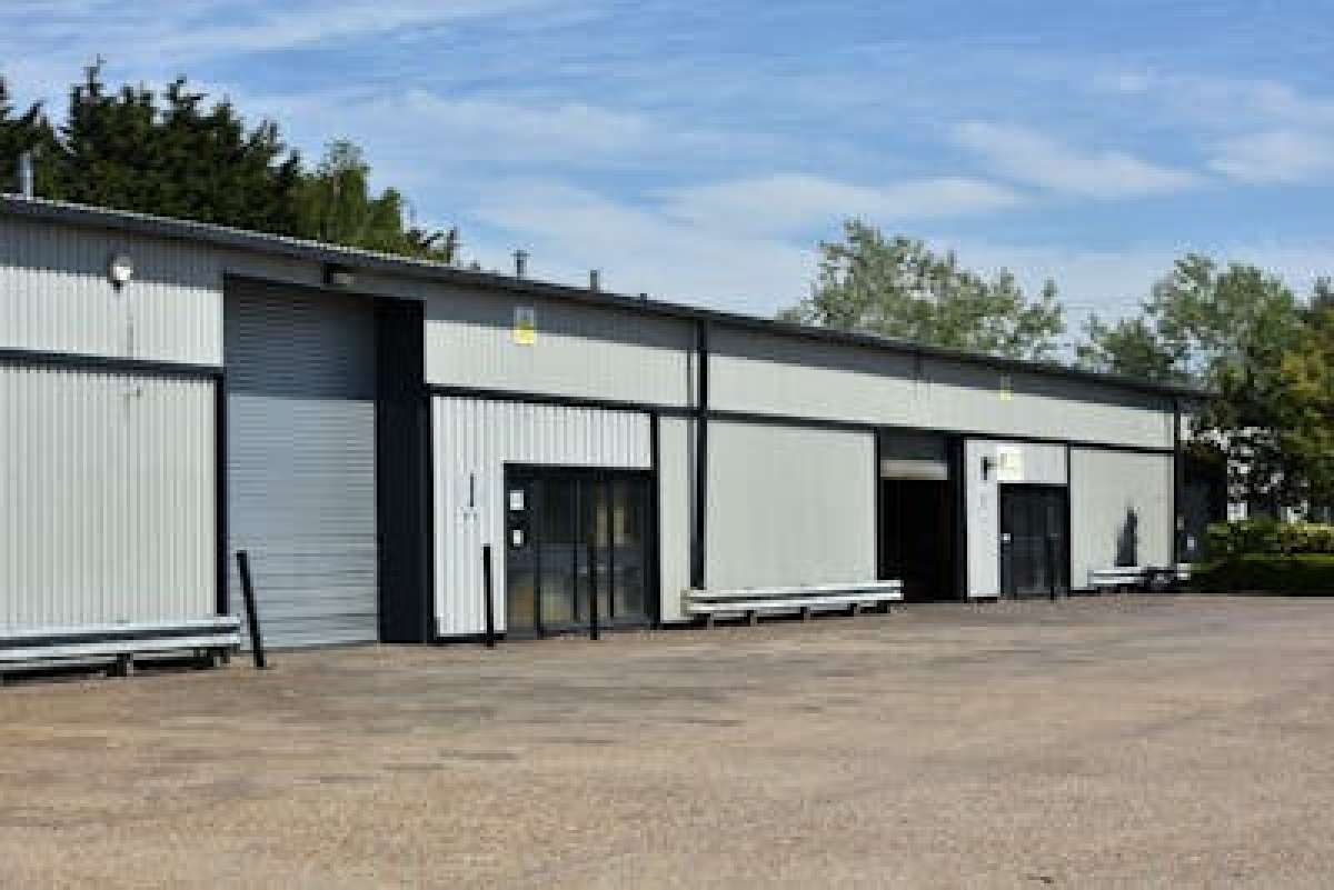 Industrial Unit in Corby - photo 4
