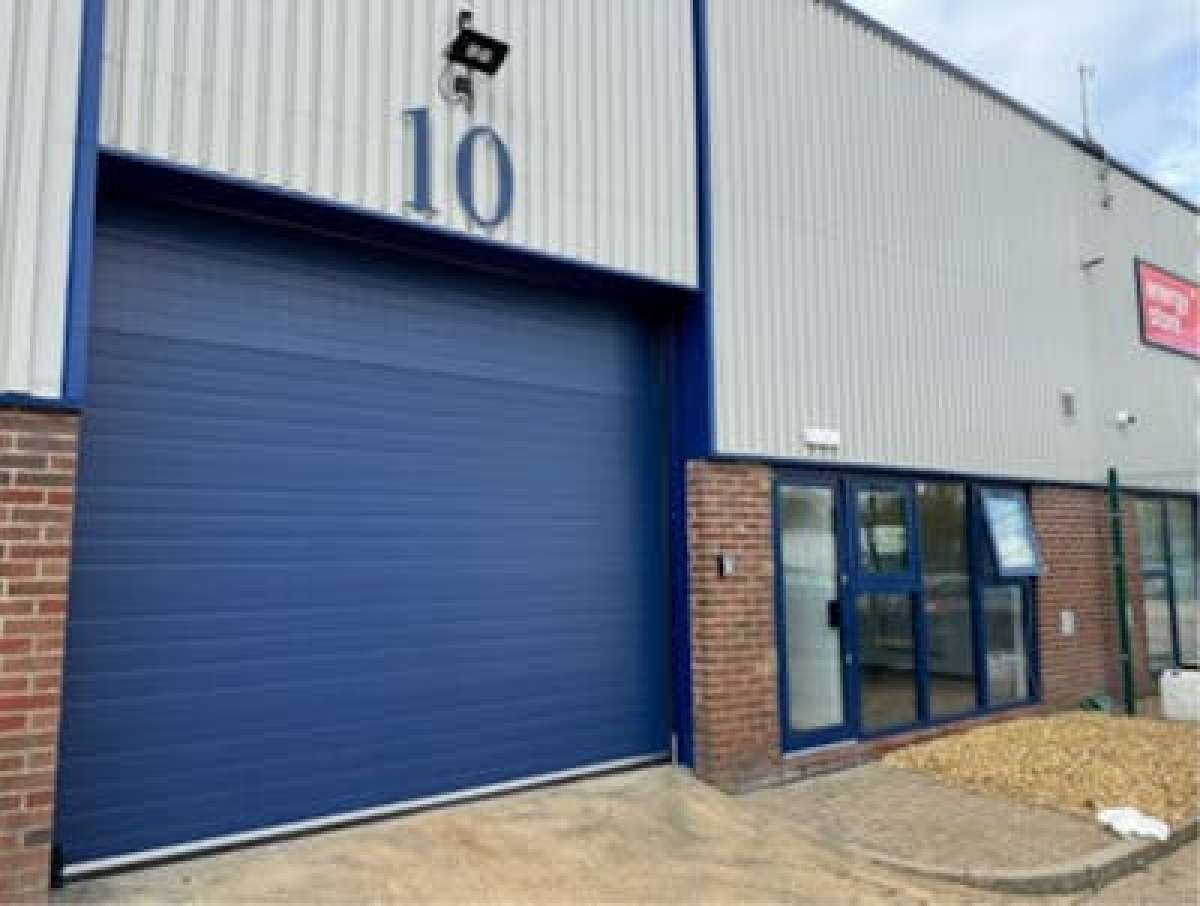 Industrial Unit in Northampton - photo 3