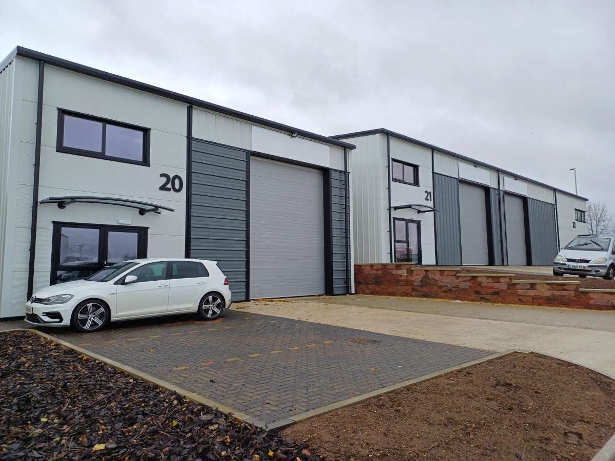 Industrial Unit in Peterborough - photo 4