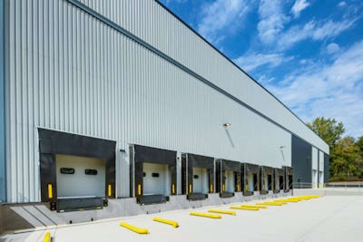 Industrial Unit in Corby - photo 4