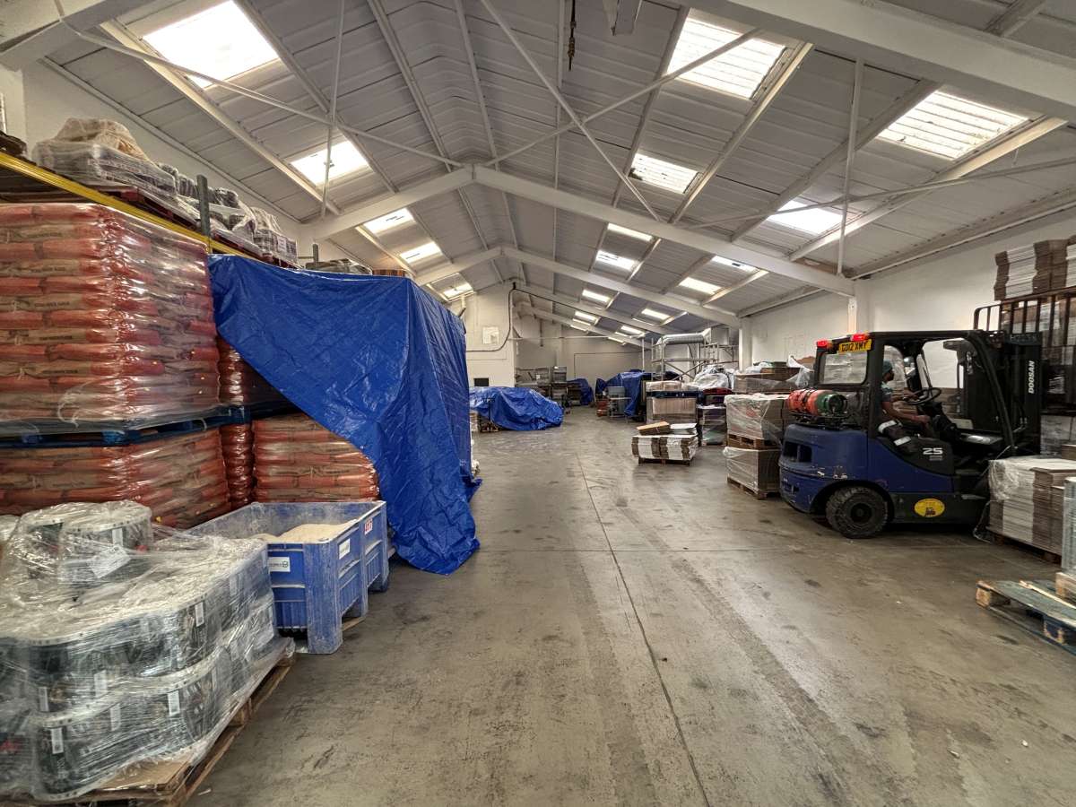 Industrial Unit in Leicester - photo 2