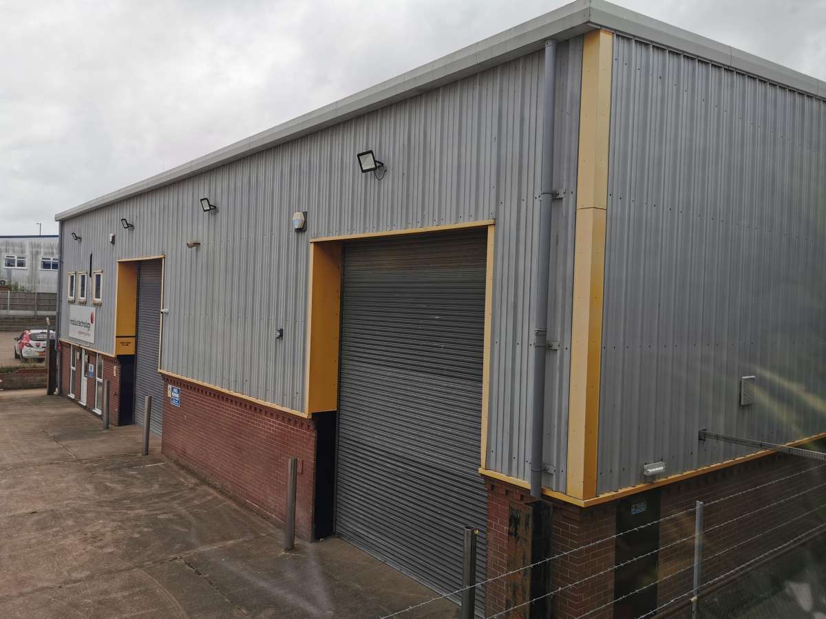 Industrial Unit in Great Yarmouth - photo 3