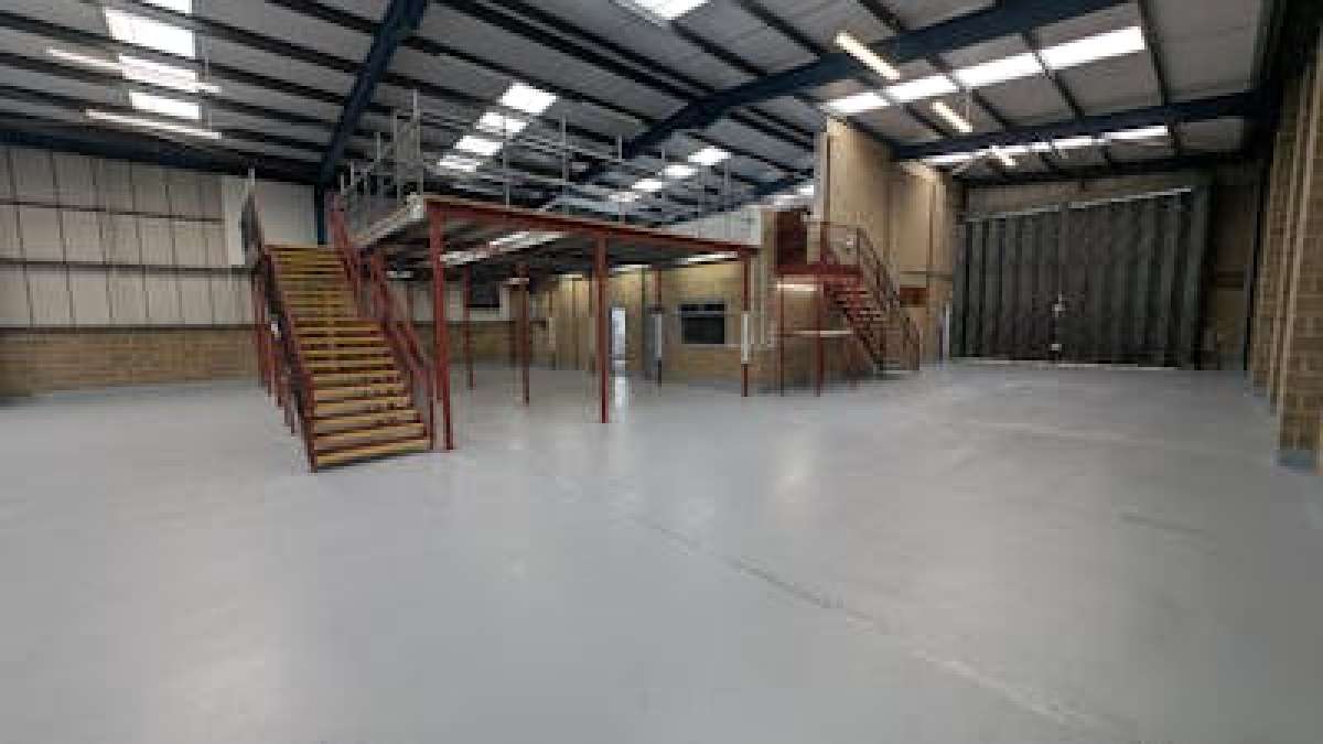 Industrial Unit in Southampton - photo 4