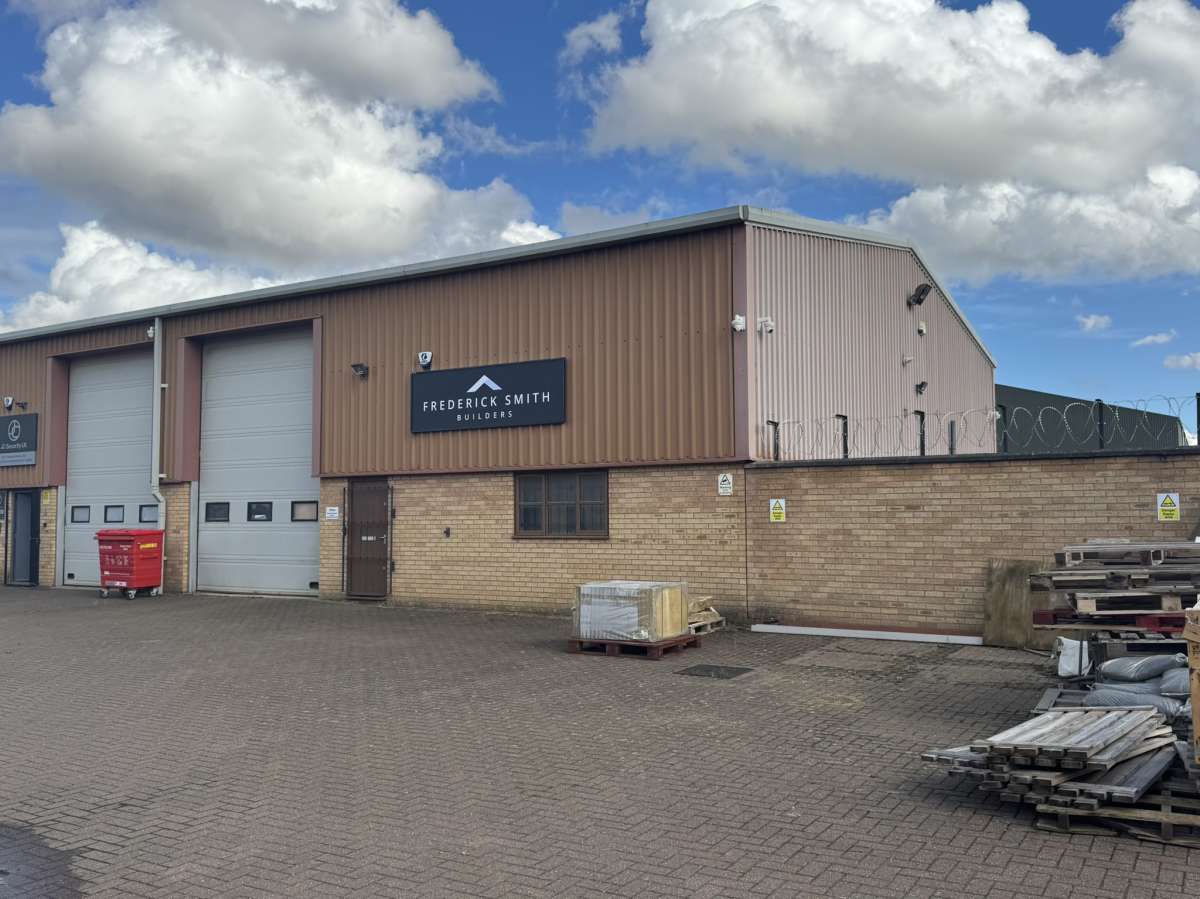 Industrial Unit in Peterborough - photo 3
