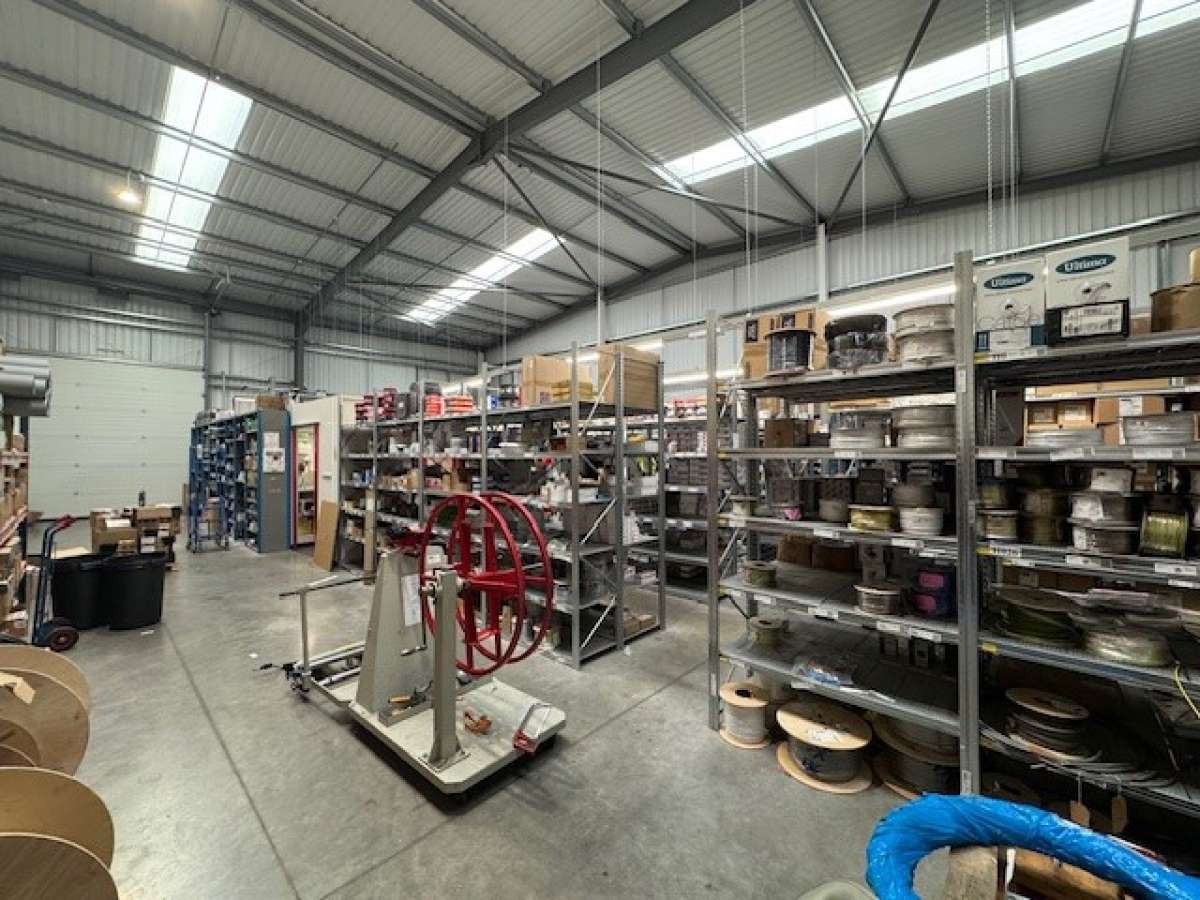Industrial Unit in Burton On Trent - photo 3