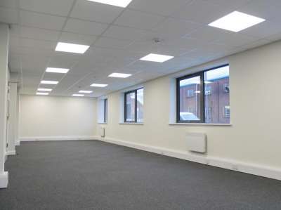 Industrial Unit in Kingswinford - photo 2