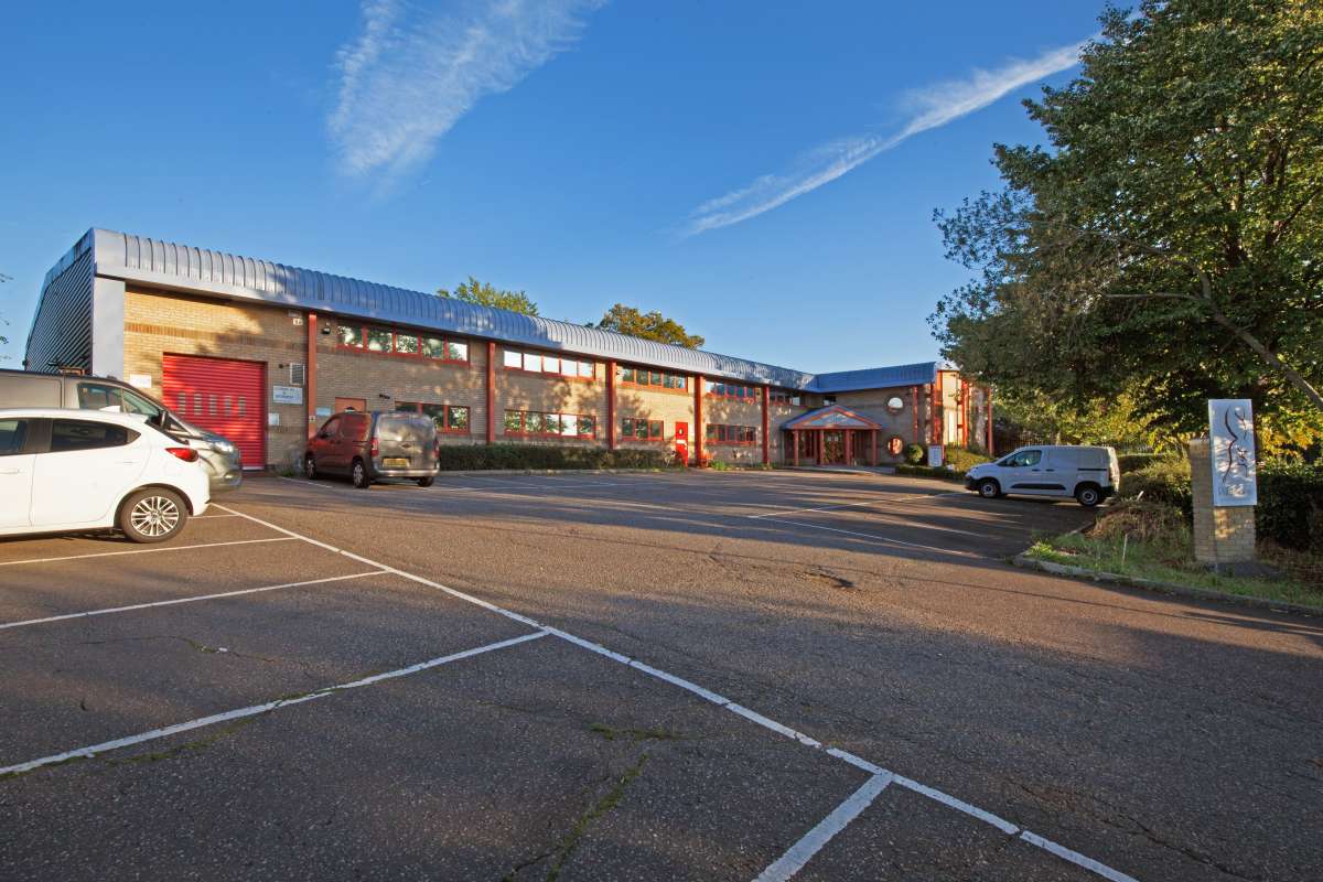 Industrial Unit in Chelmsford - photo 2