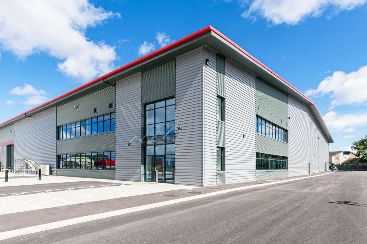 Industrial Unit in Poole - photo 2