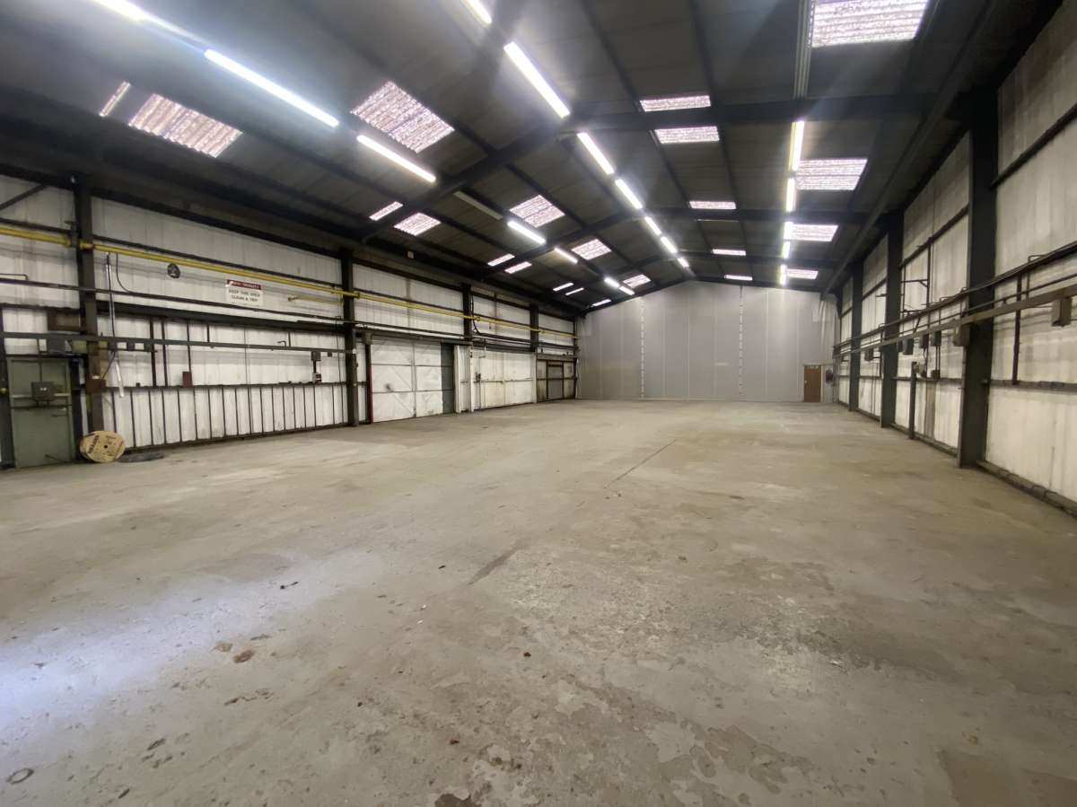 Industrial Unit in Southampton - photo 4