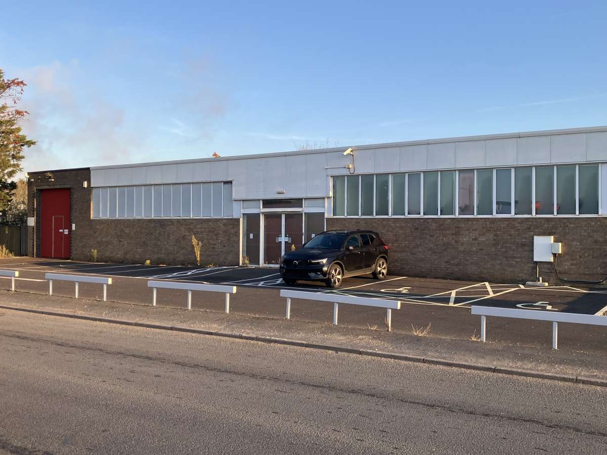 Industrial Unit in King's Lynn - photo 2