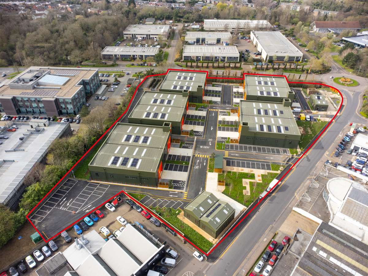 Industrial Unit in Watford - photo 4