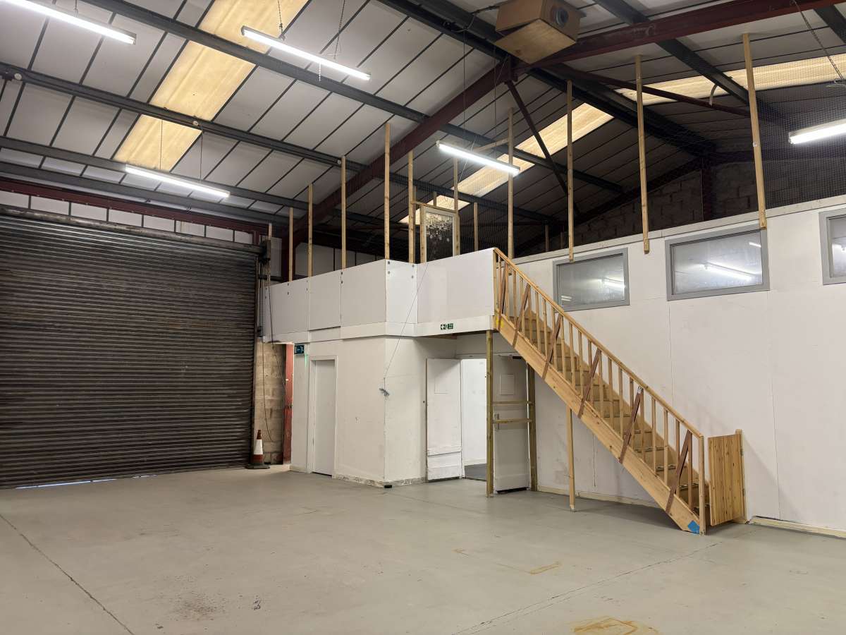 Industrial Unit in Aberdeen - photo 2