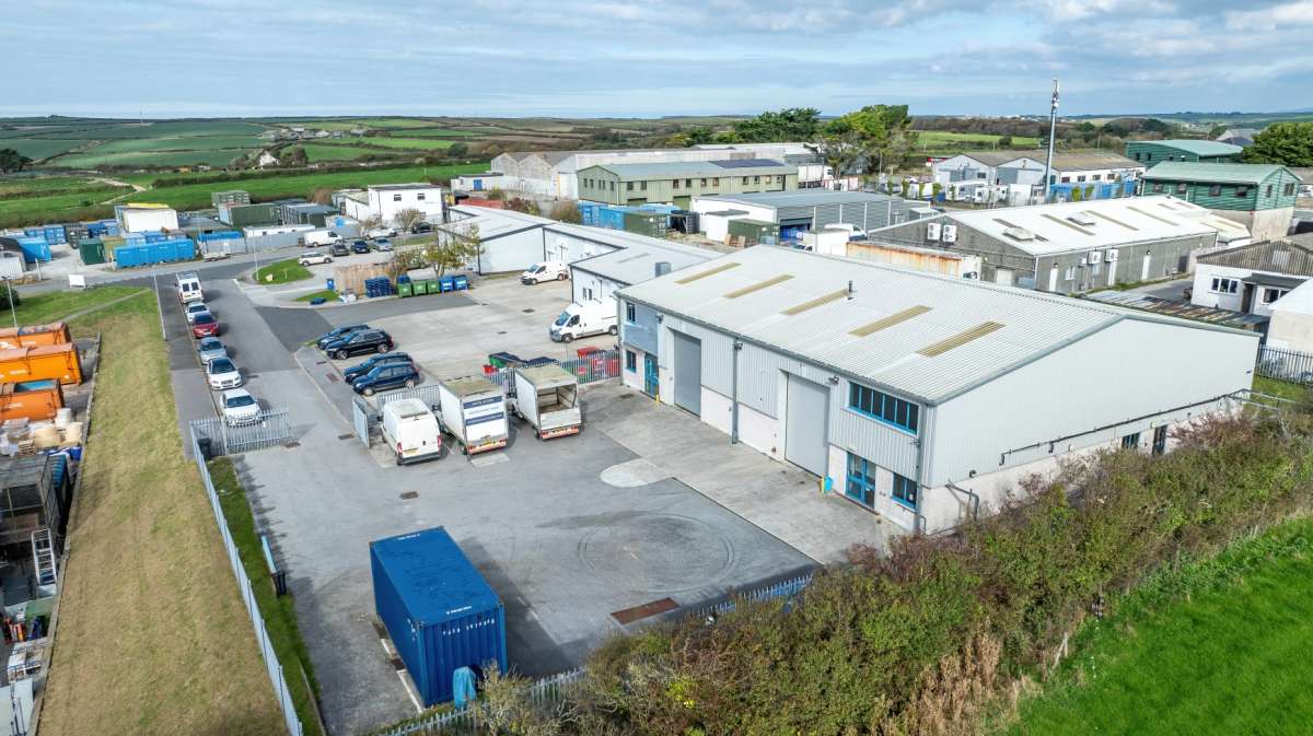 Industrial Unit in Padstow - photo 3