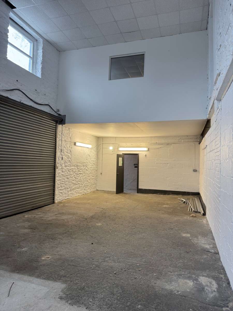 Industrial Unit in Plymouth - photo 4