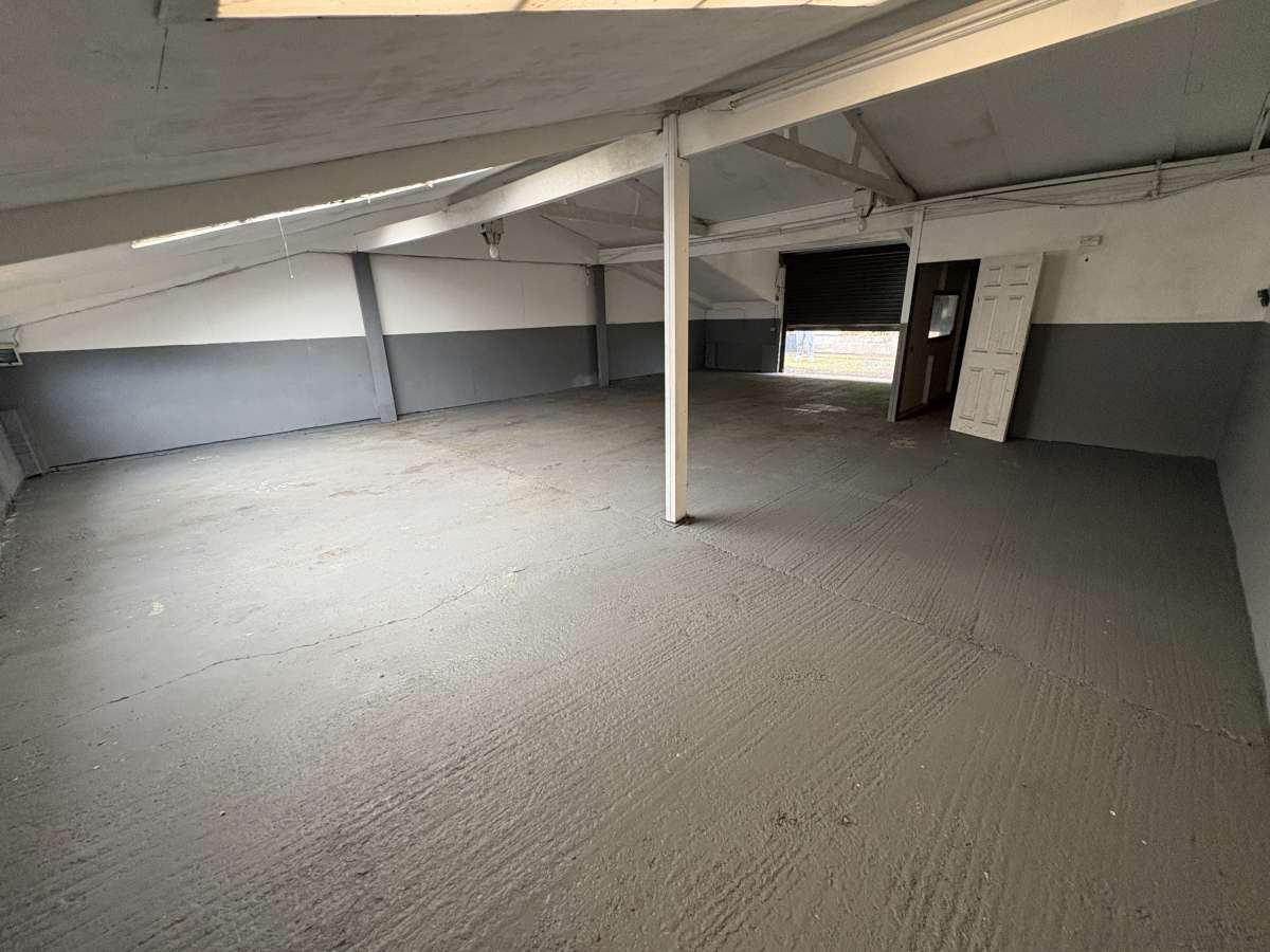 Industrial Unit in Romsey - photo 4