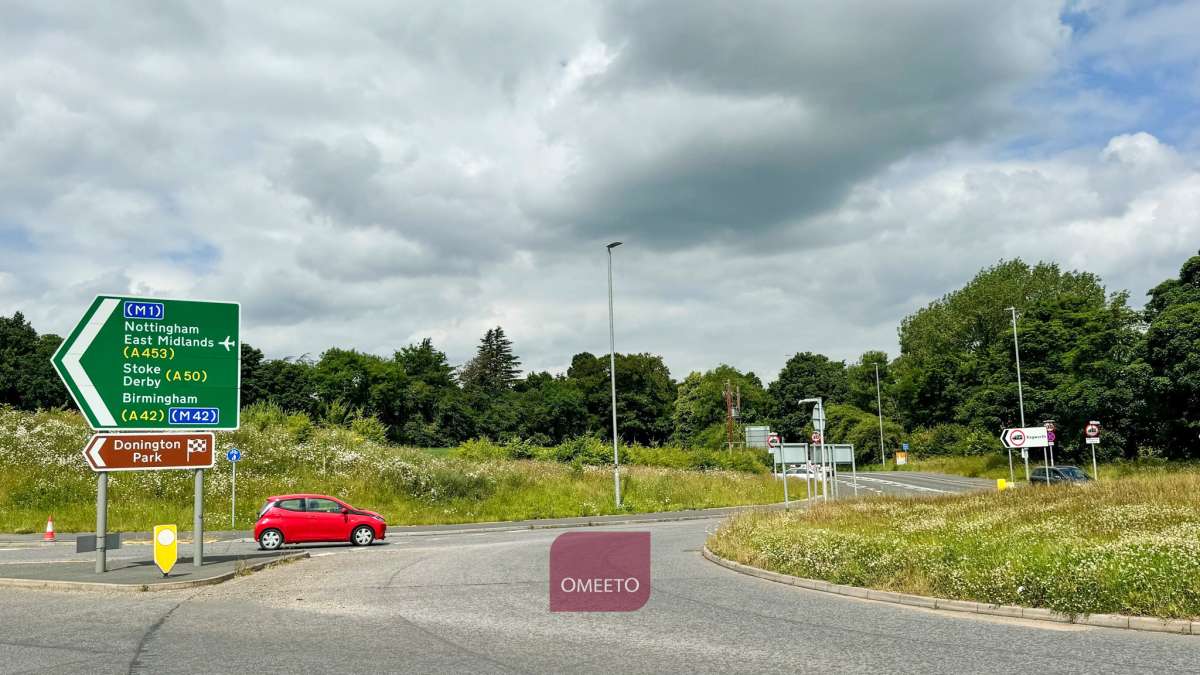 Industrial Unit in Derby - photo 2