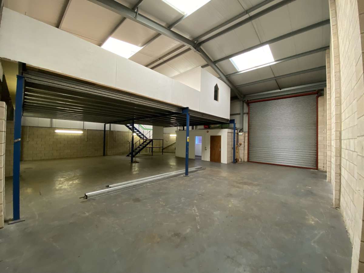 Industrial Unit in Lincoln - photo 4