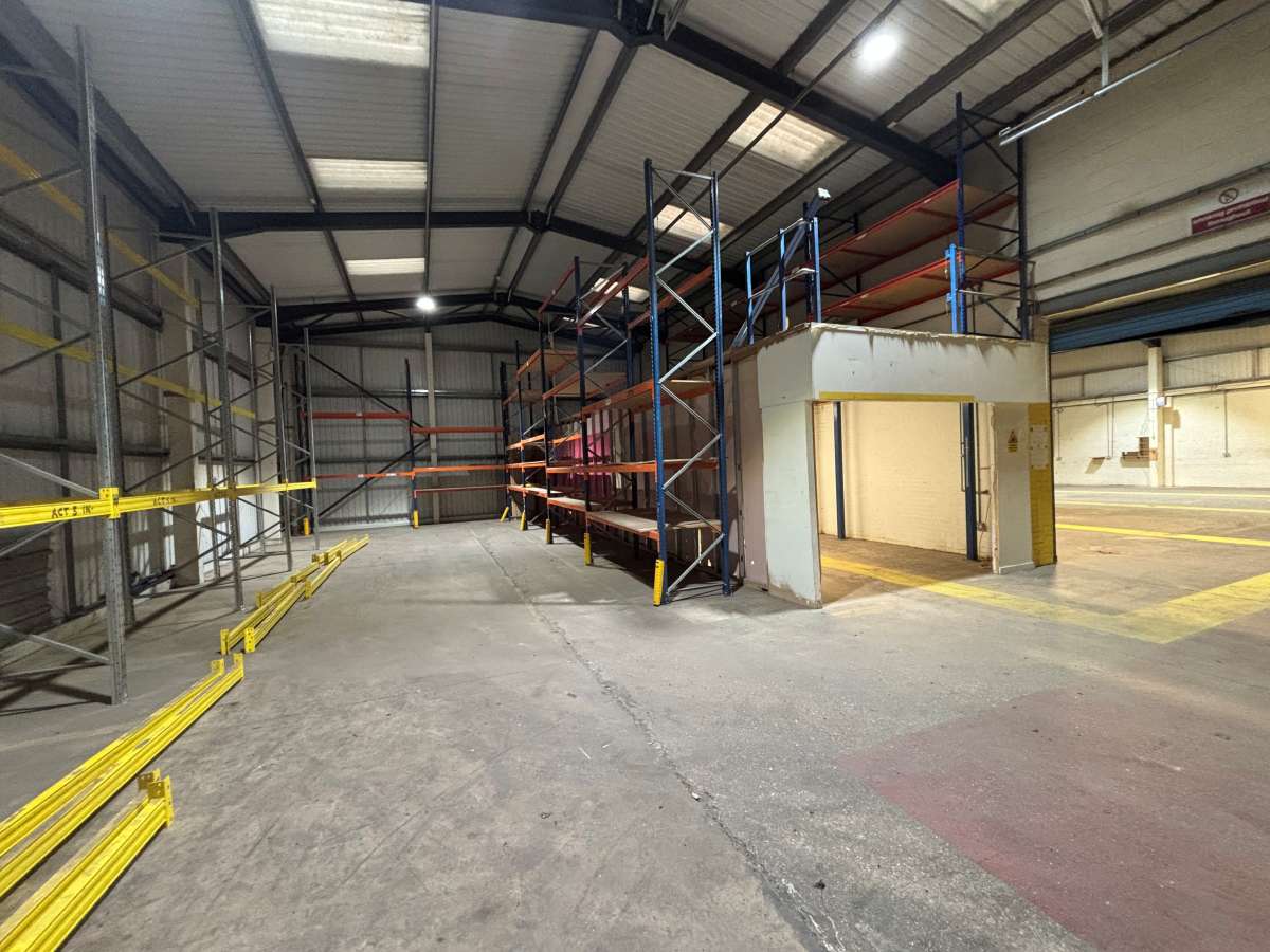 Industrial Unit in Leicester - photo 4