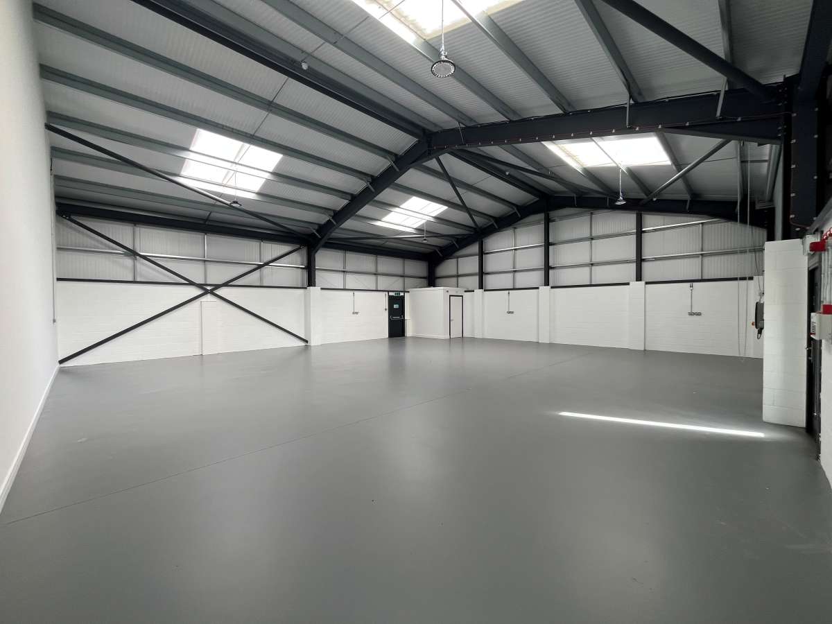 Industrial Unit in Ingatestone - photo 4