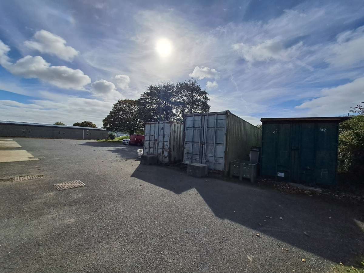 Industrial Unit in Helston - photo 3