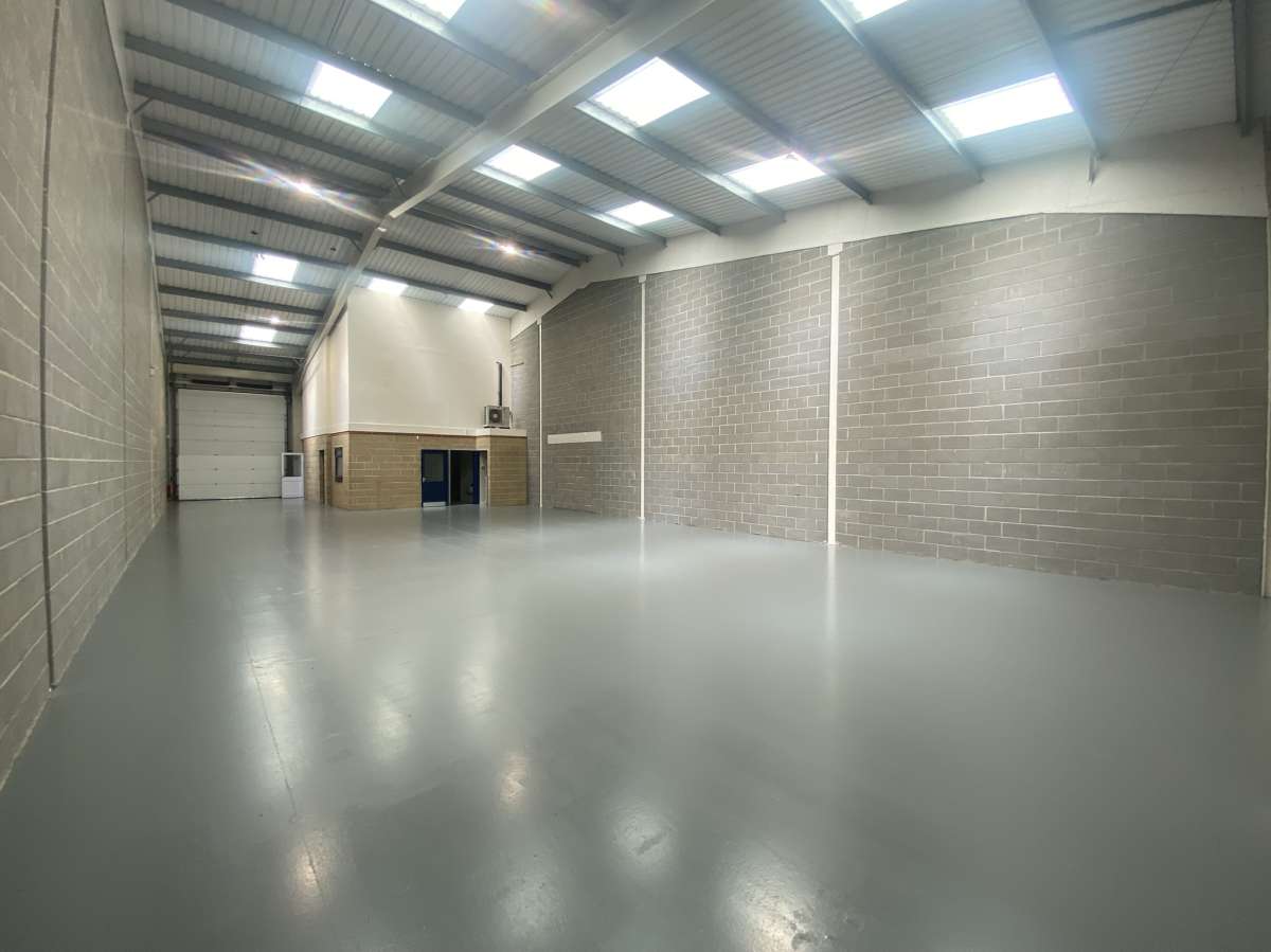 Industrial Unit in Farlington - photo 2