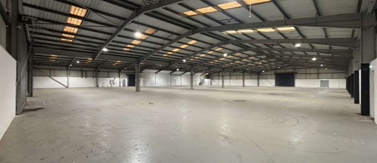 Industrial Unit in Langley Mill - photo 2