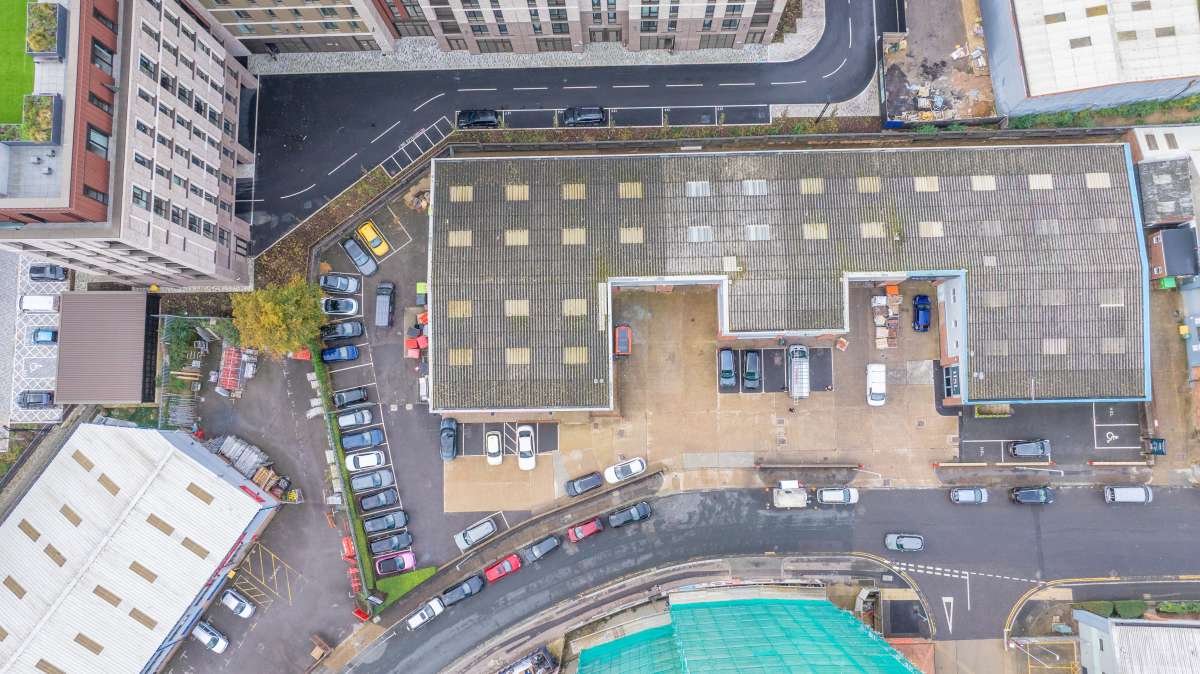 Industrial Unit in Hove - photo 2