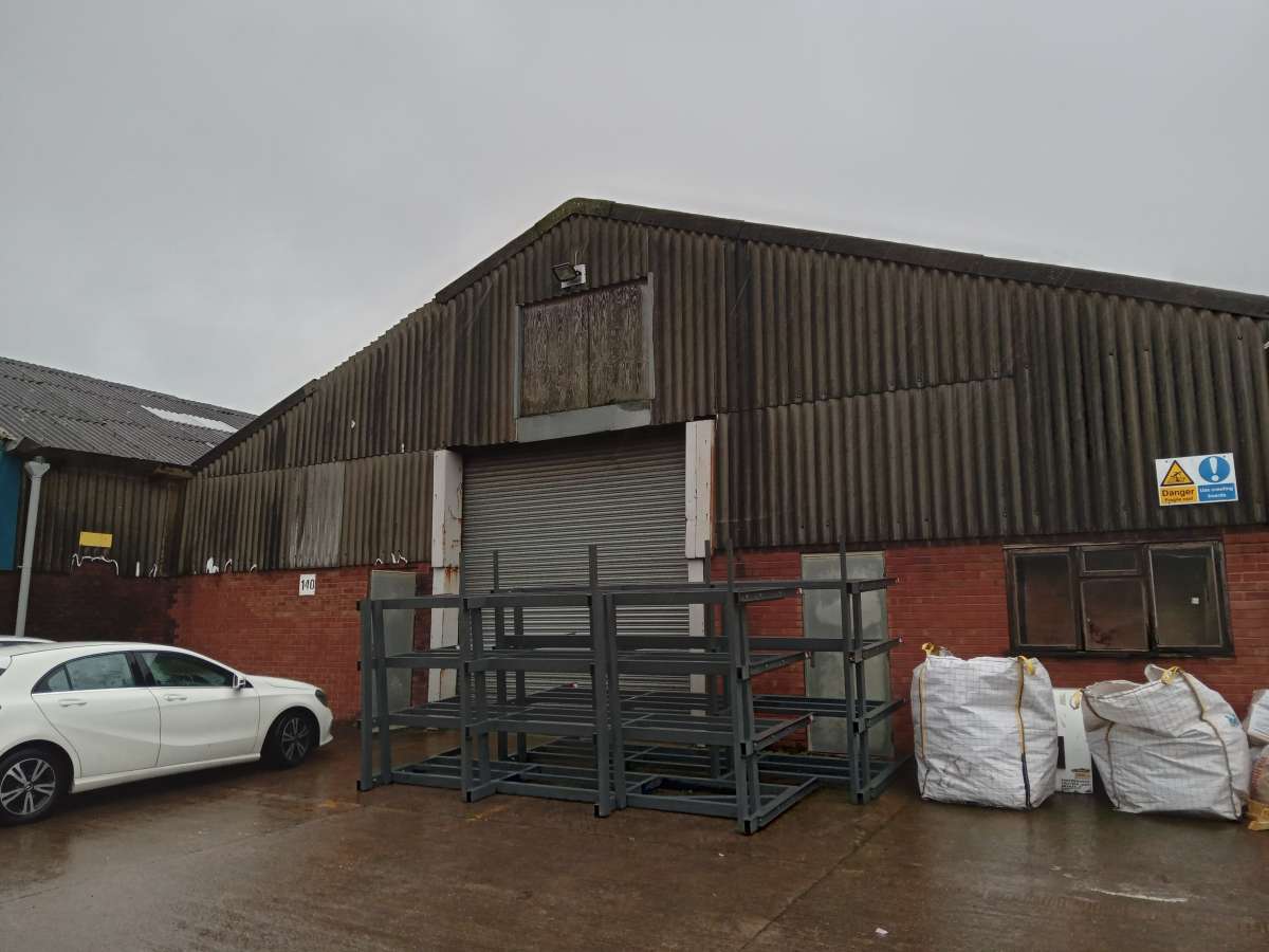 Industrial Unit in Lydney - photo 2