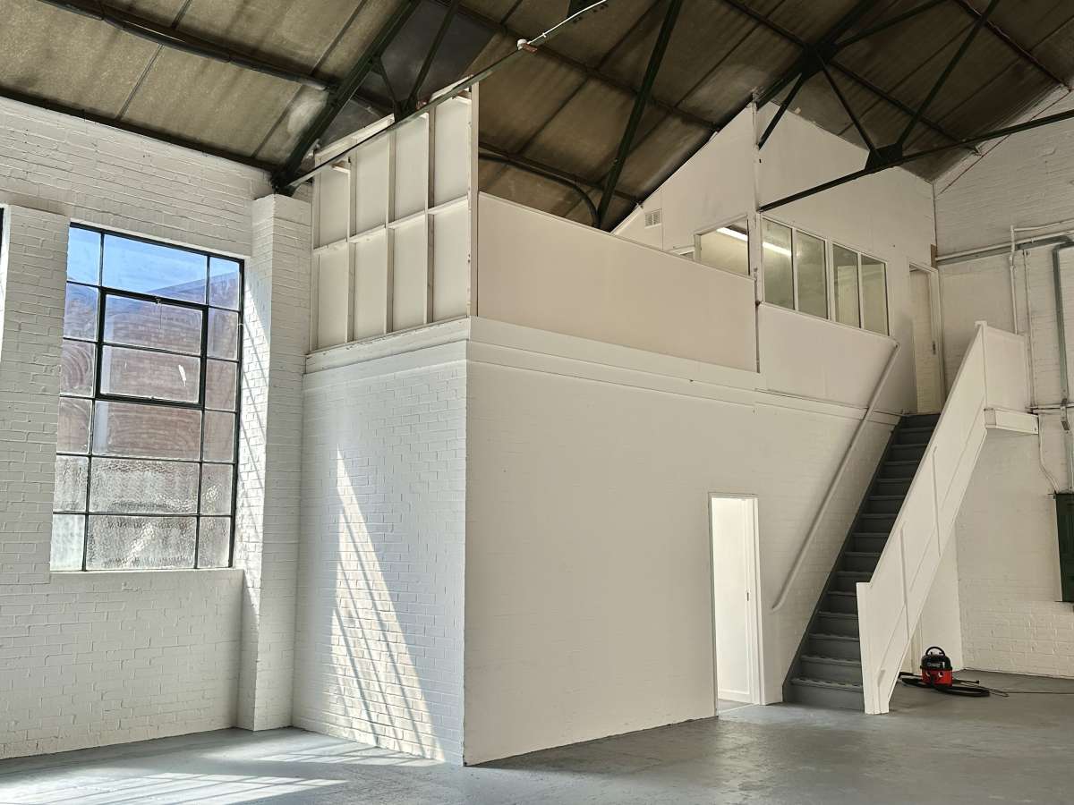 Industrial Unit in Hitchin - photo 4